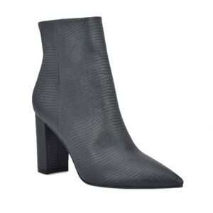 Marc Fisher Glorena Leather Green Bootie Size 7.5M. EUC